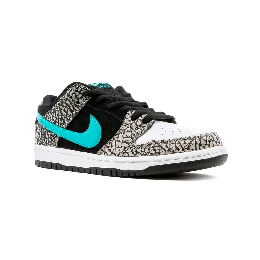 Nike Dunk Low SB Atmos Elephant